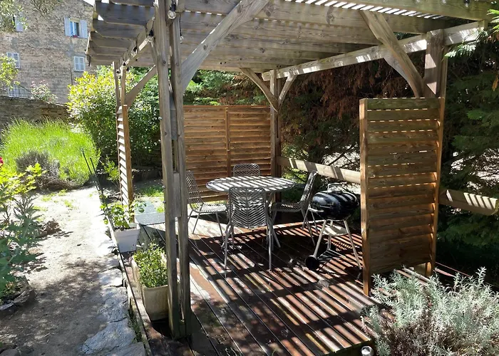 Location De Charme Au Coeur De La Corse - Piscine Privative - Calme - Nature Nyaraló