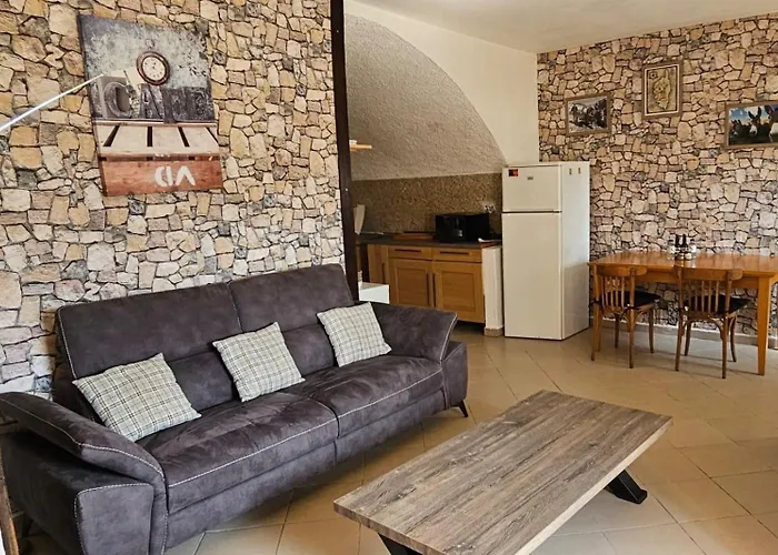 Location De Charme Au Coeur De La Corse - Piscine Privative - Calme - Nature